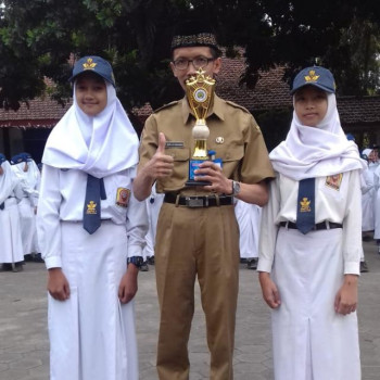 JUARA 1